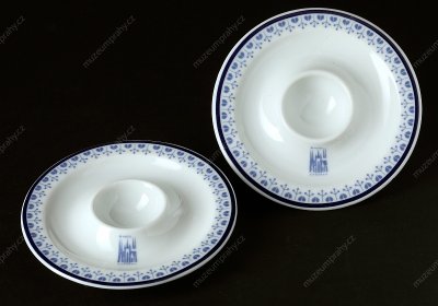 Porcelán a sklo. HOTEL PRAHA