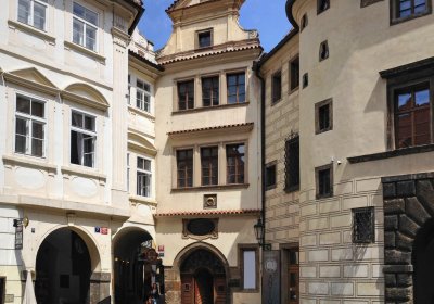 House at the Golden Ring